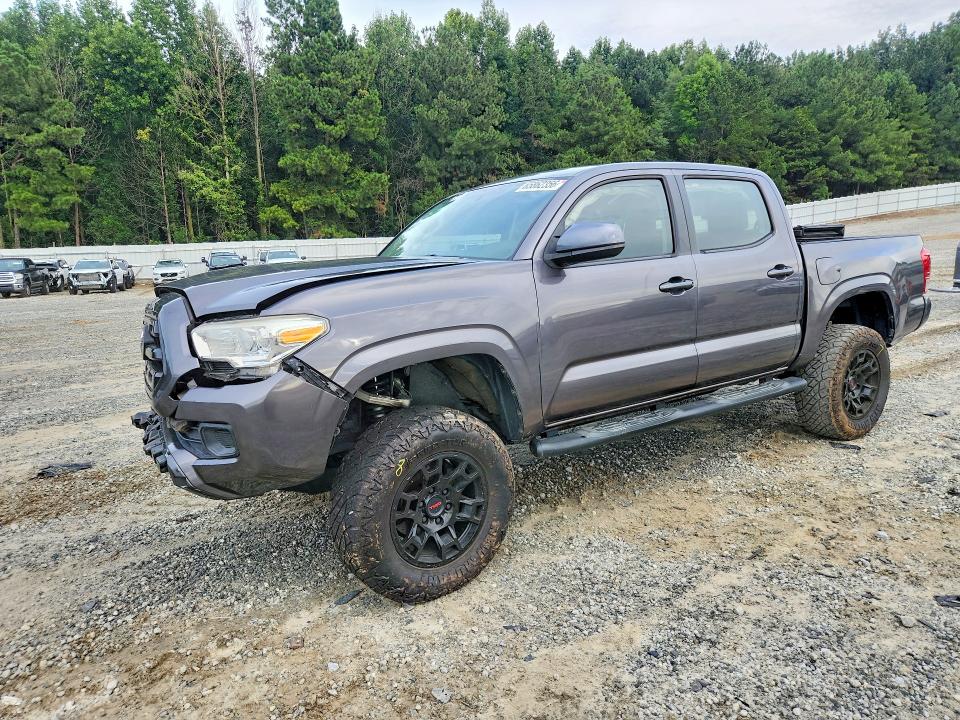 65862356 :رقم المزاد ، 5TFAX5GN0HX084922 vin ، 2017 Toyota Tacoma مزاد بيع