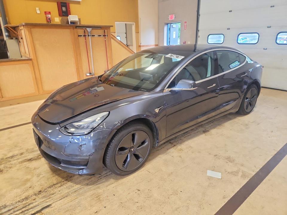 67194276 :رقم المزاد ، 5YJ3E1EA2LF739320 vin ، 2020 Tesla Model 3 مزاد بيع