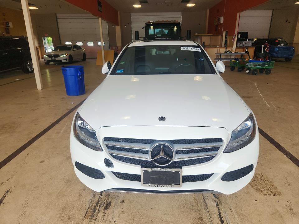 Продаж на аукціоні авто 2018 Mercedes-benz C, vin: 55SWF4KB8JU265085, номер лоту: 65842216