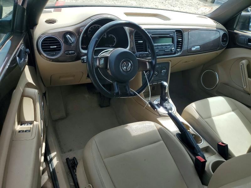 2013 Volkswagen Beetle მანქანა იყიდება აუქციონზე, vin: 3VW5X7AT5DM823929, აუქციონის ნომერი: 66184956