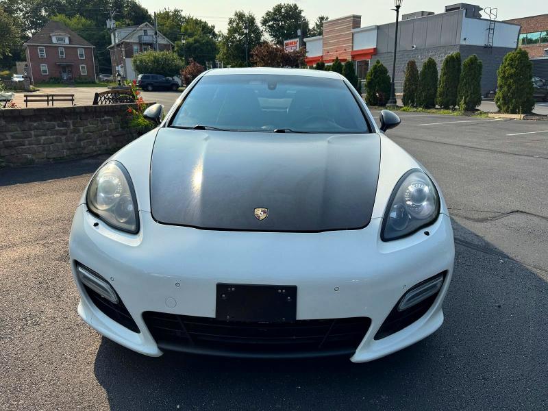 65331236 :رقم المزاد ، WP0AF2A74DL075430 vin ، 2013 Porsche Panamera مزاد بيع