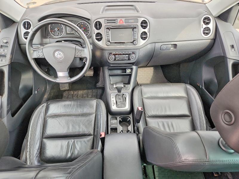 63240036 :رقم المزاد ، WVGBV7AX7AW538137 vin ، 2010 Volkswagen Tiguan مزاد بيع