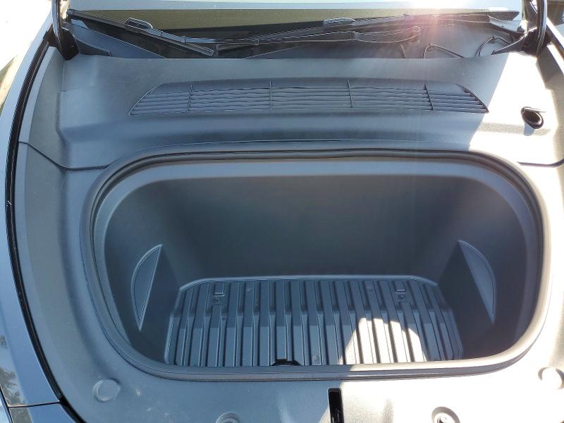 64497316 :رقم المزاد ، 7SAYGDEE4RF013801 vin ، 2024 Tesla Model Y مزاد بيع