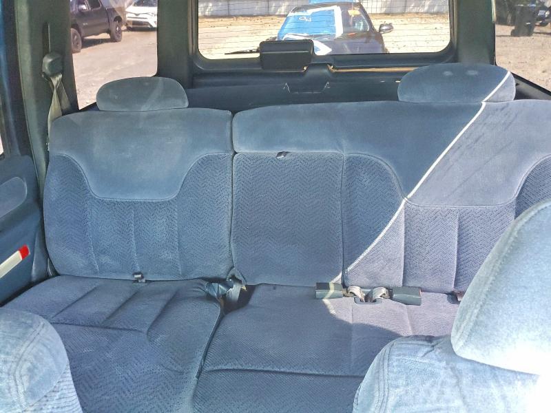 1995 Chevrolet Tahoe მანქანა იყიდება აუქციონზე, vin: 1GNEC13K0SJ439140, აუქციონის ნომერი: 66181036