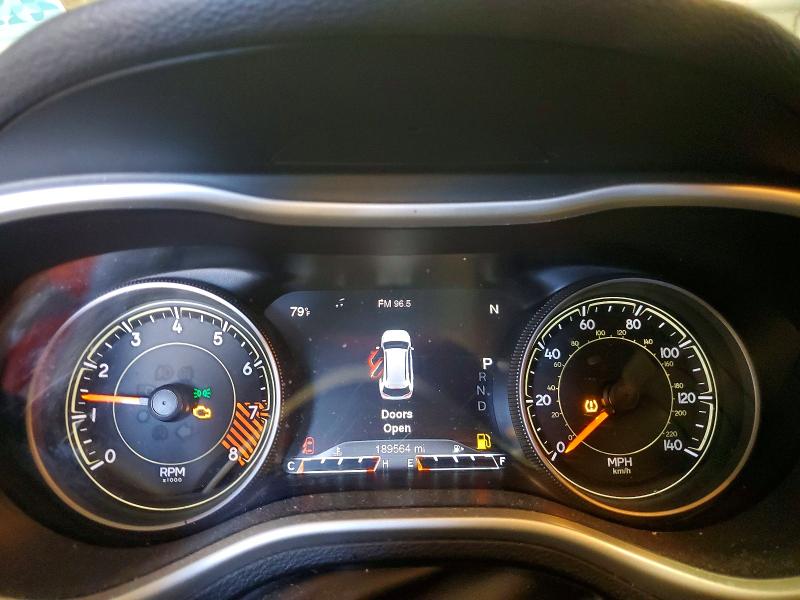 63396756 :رقم المزاد ، 1C4PJMBS4FW647279 vin ، 2015 Jeep Cherokee مزاد بيع