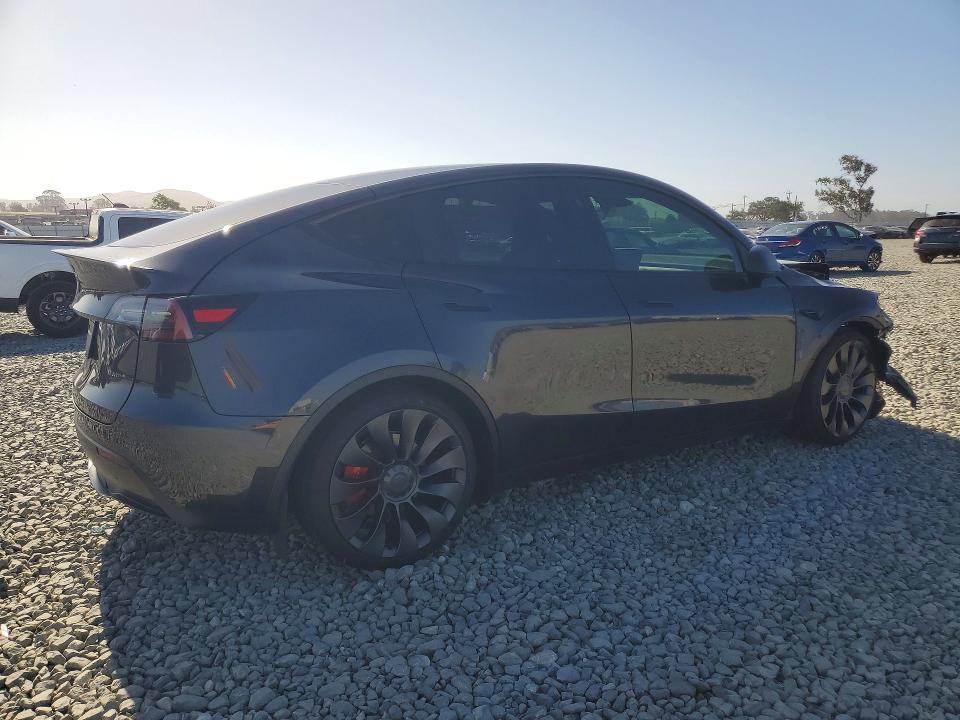 62721006 :رقم المزاد ، 7SAYGDEF9SF263887 vin ، 2025 Tesla Model Y مزاد بيع