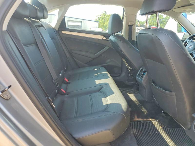 66370936 :رقم المزاد ، 1VWBP7A33DC120320 vin ، 2013 Volkswagen Passat مزاد بيع