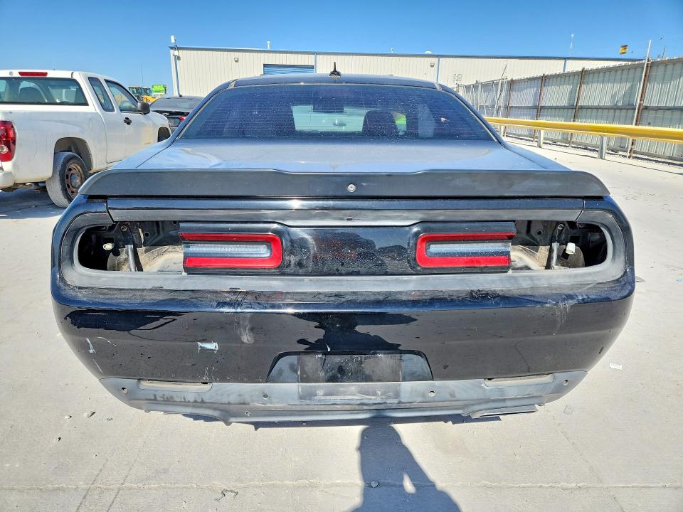 Продажа на аукционе авто 2016 Dodge Challenger, vin: 2C3CDZBT8GH329939, номер лота: 64724216