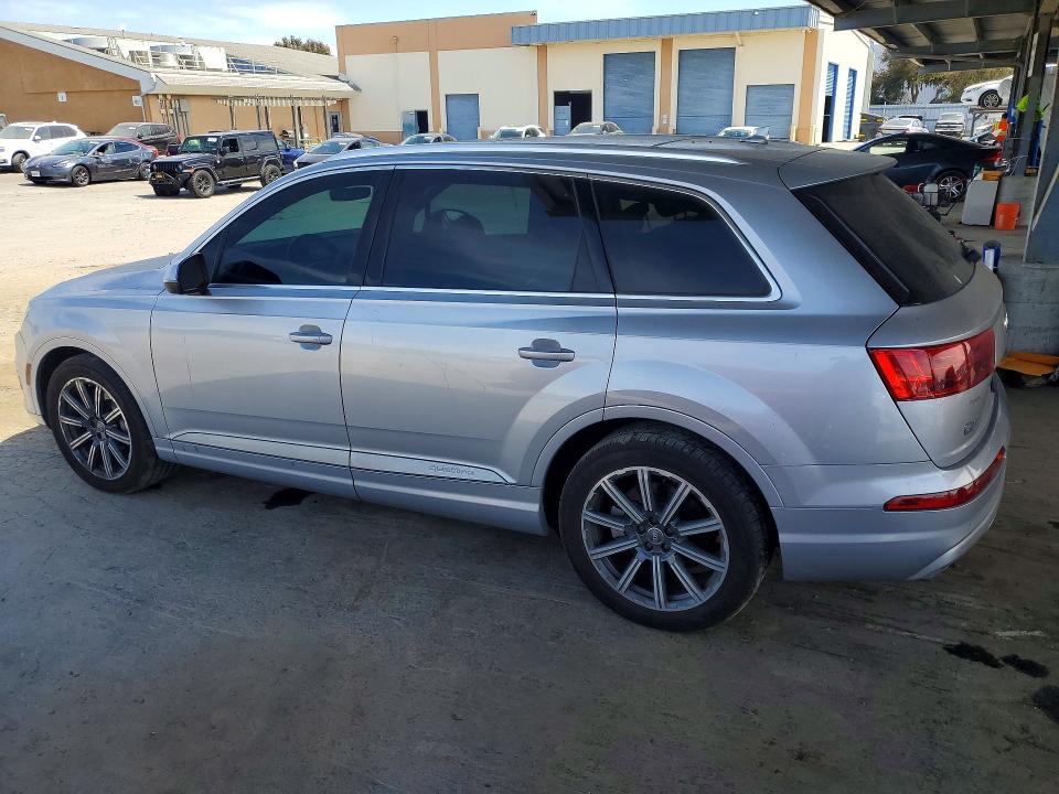 Aukcja sprzedaży 2017 Audi Q7, vin: WA1VAAF73HD008489, numer aukcji: 65531186