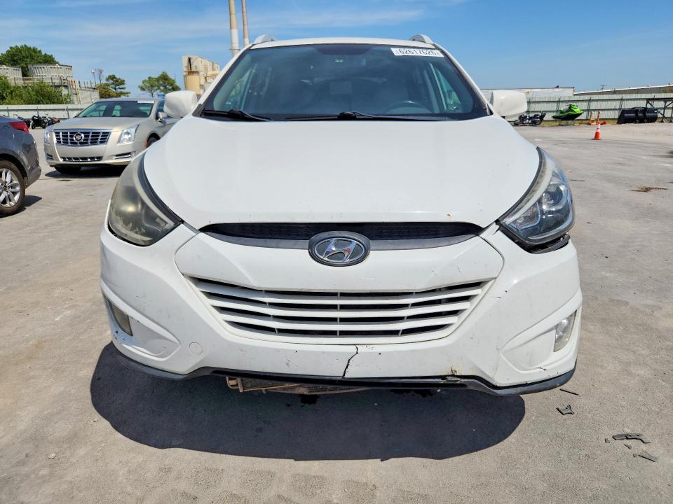 62617626 :رقم المزاد ، KM8JU3AG7FU080951 vin ، 2015 Hyundai Tucson مزاد بيع