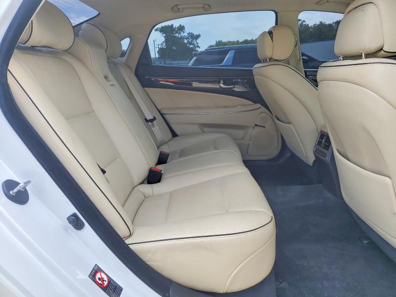 2014 Hyundai Equus მანქანა იყიდება აუქციონზე, vin: KMHGH4JH2EU090539, აუქციონის ნომერი: 62620626