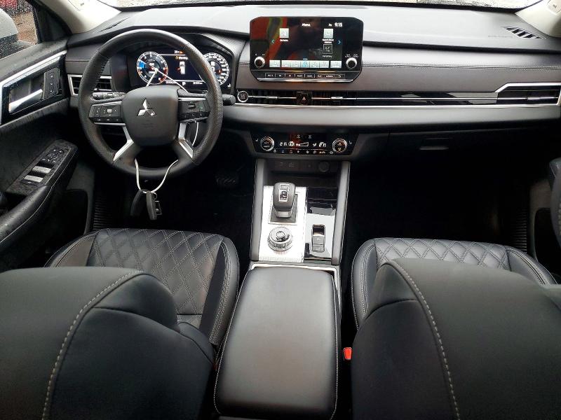 Продажа на аукционе авто 2024 Mitsubishi Outlander, vin: JA4J4WA8XRZ610183, номер лота: 64249316