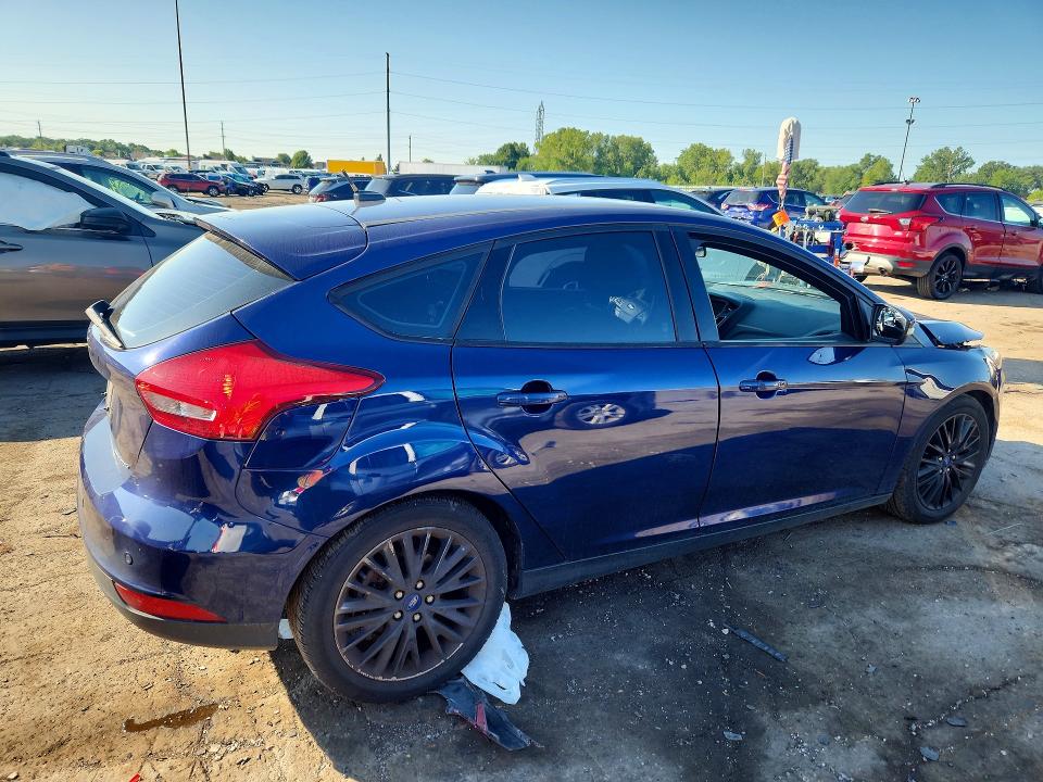 Продажа на аукционе авто 2017 Ford Focus, vin: 1FADP3N2XHL317924, номер лота: 63478246