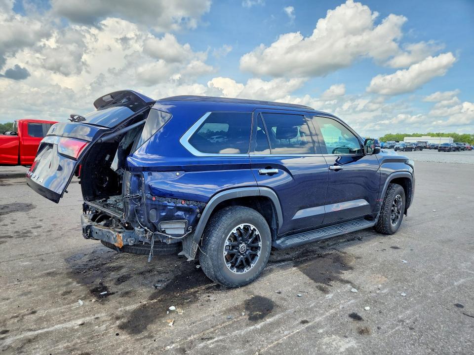 Продажа на аукционе авто 2023 Toyota Sequoia, vin: 7SVAAABA9PX002625, номер лота: 66690446