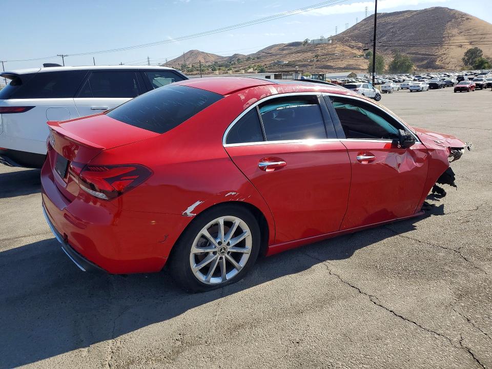 Продажа на аукционе авто 2020 Mercedes-benz A, vin: WDD3G4EBXLW039003, номер лота: 61958126