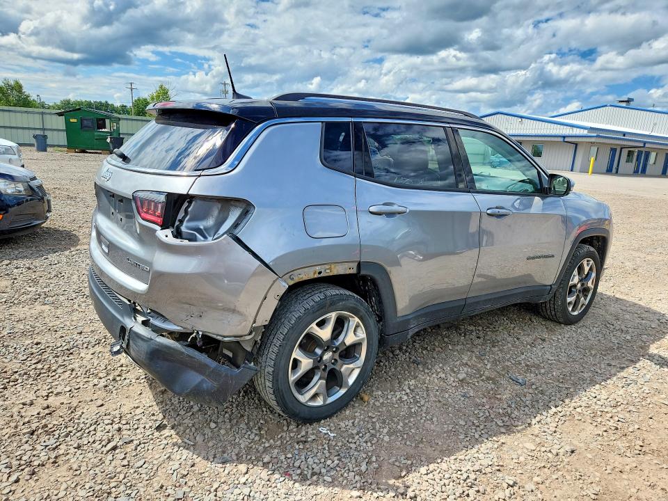 65349576 :رقم المزاد ، 3C4NJDCB7JT222241 vin ، 2018 Jeep Compass مزاد بيع