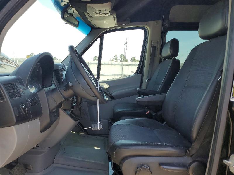 65988666 :رقم المزاد ، WDZPE7CC7A5478810 vin ، 2010 Mercedes-benz Sprinter مزاد بيع