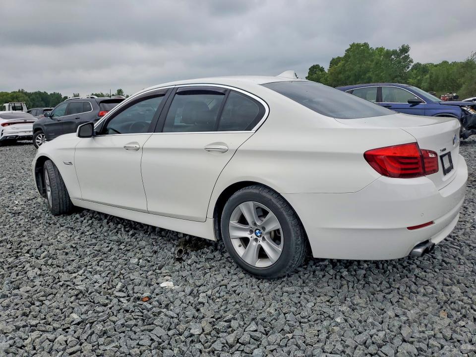 65195726 :رقم المزاد ، WBAXH5C55DDW16557 vin ، 2013 Bmw 528 مزاد بيع