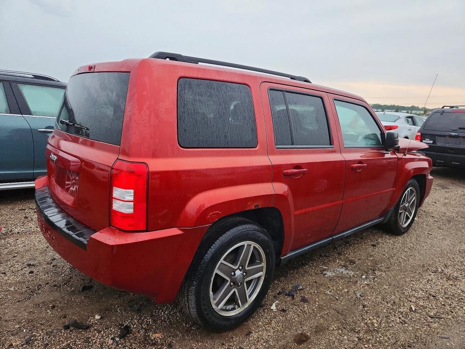 64254066 :رقم المزاد ، 1J4NT2GB8AD503974 vin ، 2010 Jeep Patriot مزاد بيع