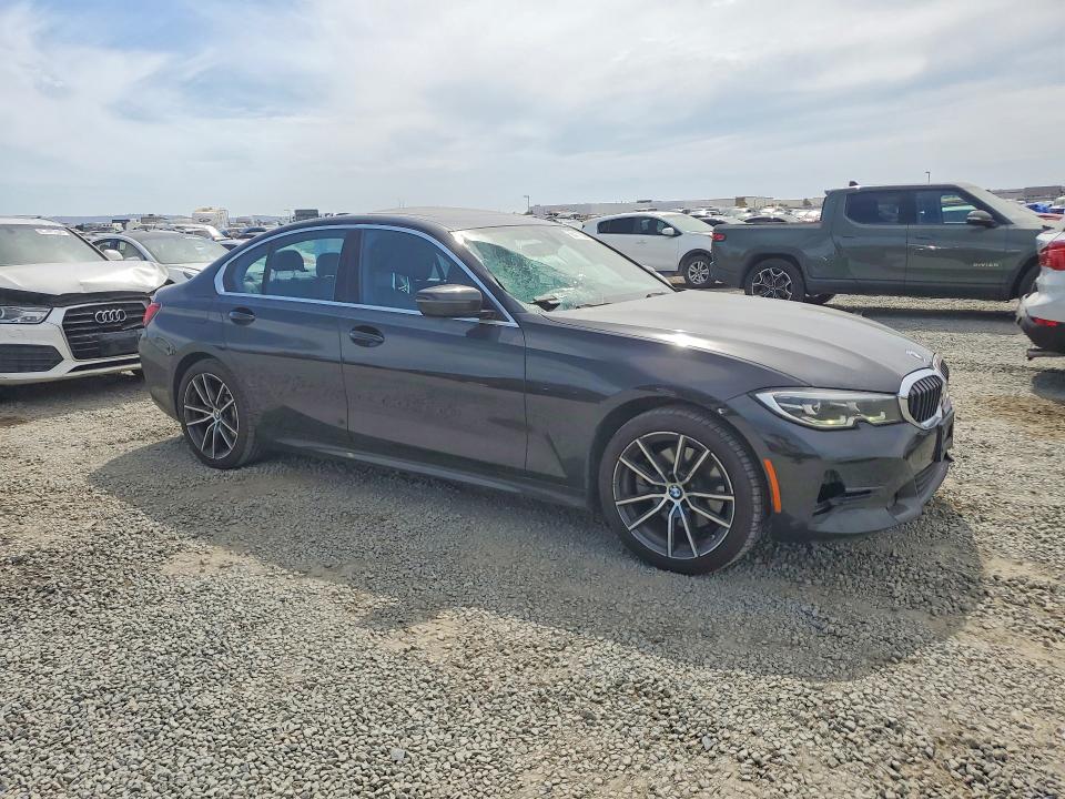66477556 :رقم المزاد ، WBA5R1C54KAK12337 vin ، 2019 Bmw 330i مزاد بيع