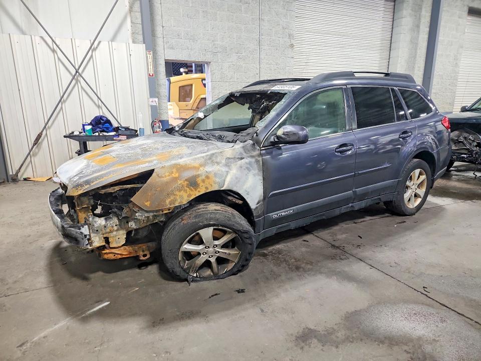 2014 Subaru Outback მანქანა იყიდება აუქციონზე, vin: 4S4BRCLC8E3294917, აუქციონის ნომერი: 64905106