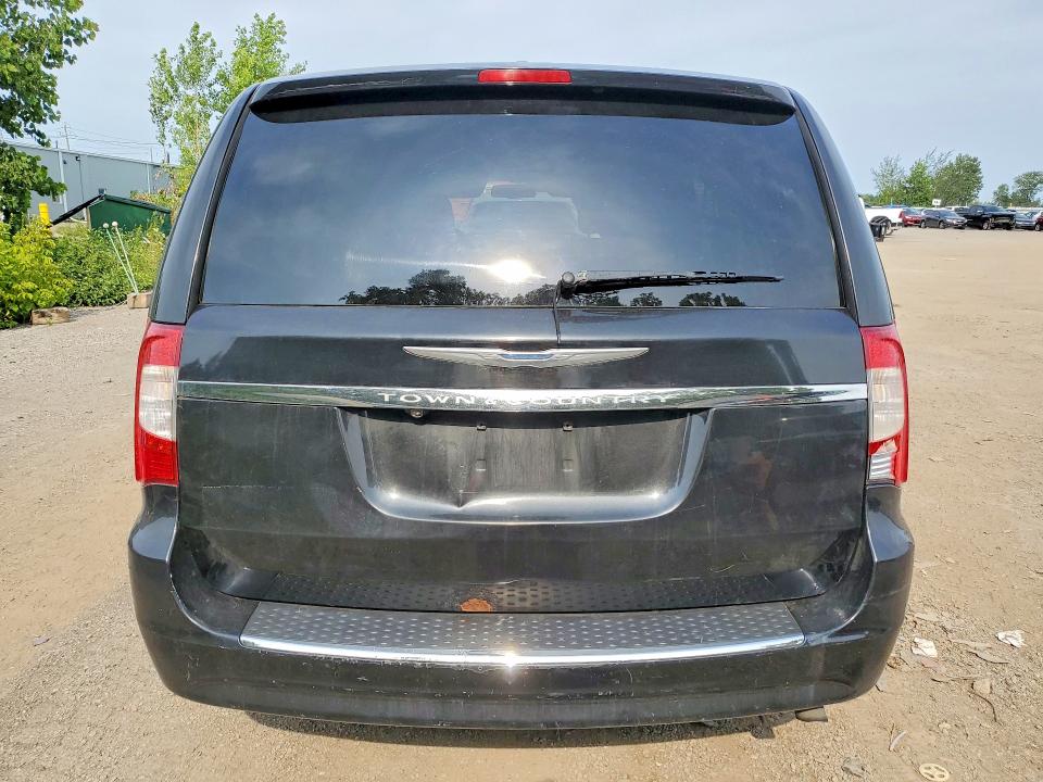 64783966 :رقم المزاد ، 2C4RC1BG7CR336818 vin ، 2012 Chrysler Town & Country مزاد بيع