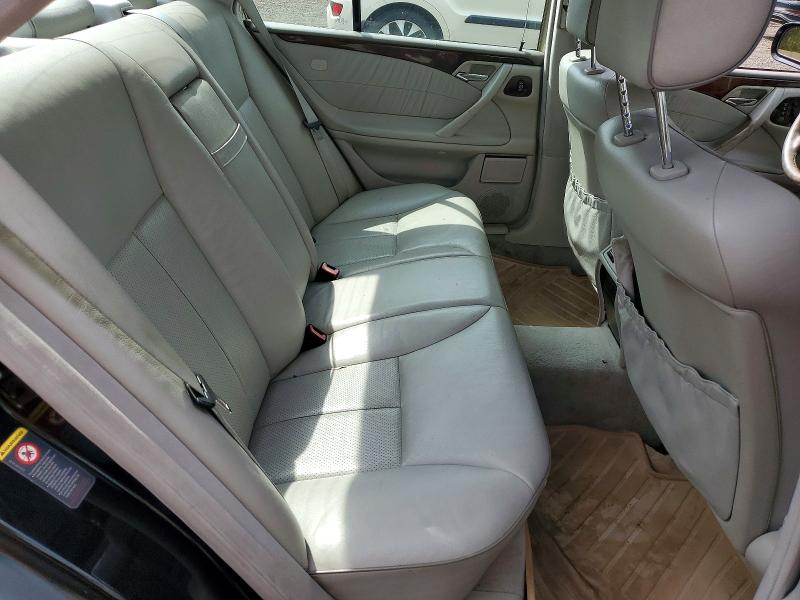 65666546 :رقم المزاد ، WDBJF65J01B340485 vin ، 2001 Mercedes-benz E مزاد بيع