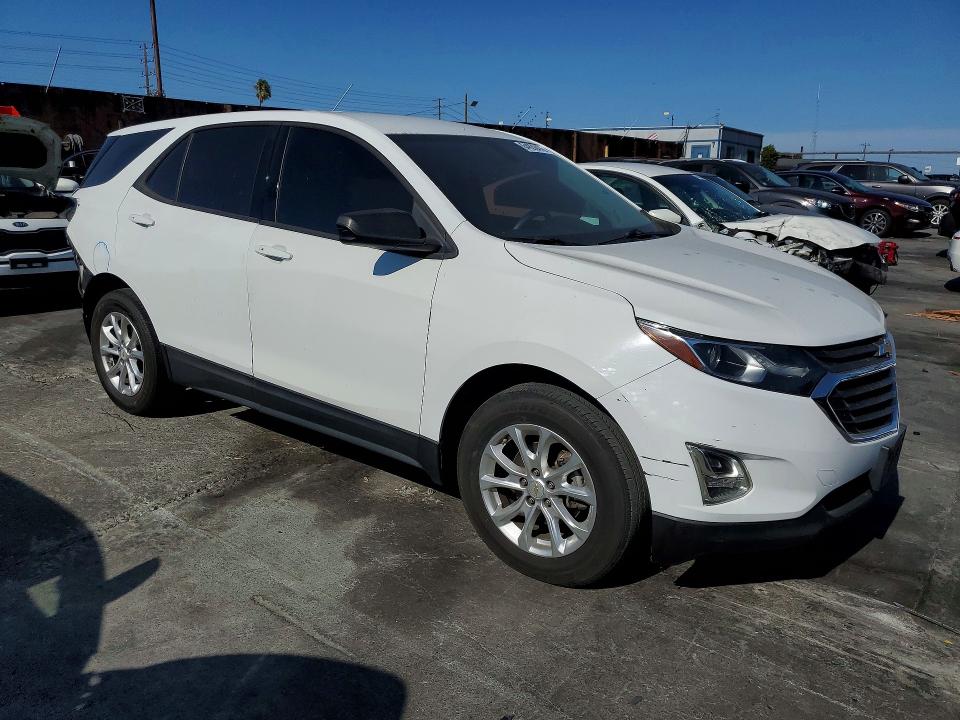 64939476 :رقم المزاد ، 2GNAXHEV9J6303412 vin ، 2018 Chevrolet Equinox مزاد بيع