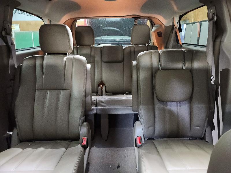 Aukcja sprzedaży 2015 Chrysler Town & Country, vin: 2C4RC1BG0FR588852, numer aukcji: 64823156
