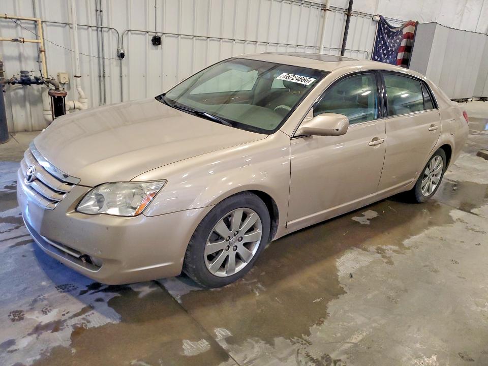 2005 Toyota Avalon მანქანა იყიდება აუქციონზე, vin: 4T1BK36B05U038045, აუქციონის ნომერი: 66224666