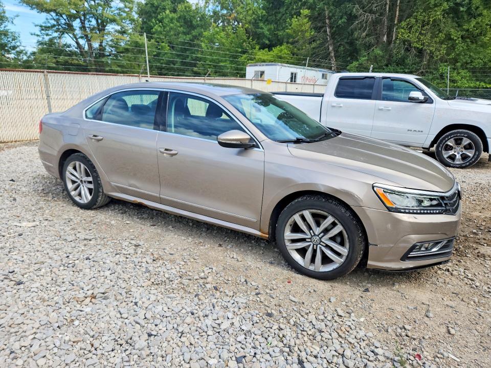 Продаж на аукціоні авто 2016 Volkswagen Passat, vin: 1VWCT7A30GC066060, номер лоту: 66144296