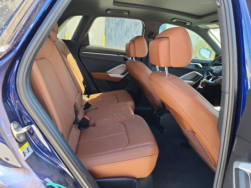 64095066 :رقم المزاد ، WA1DECF30N1078425 vin ، 2022 Audi Q3 مزاد بيع
