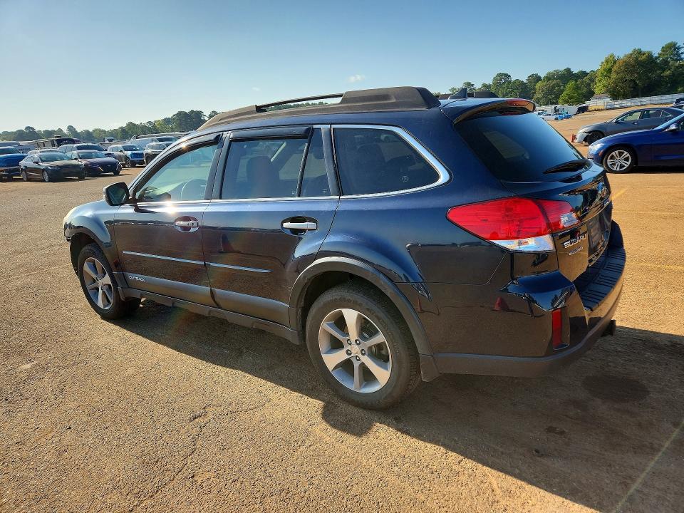 Продаж на аукціоні авто 2014 Subaru Outback, vin: 4S4BRCPCXE3269463, номер лоту: 64301586