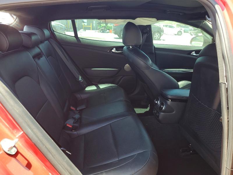 63929076 :رقم المزاد ، KNAE35LD3N6106176 vin ، 2022 Kia Stinger مزاد بيع