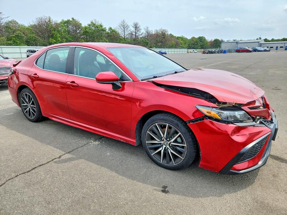 Продажа на аукционе авто 2021 Toyota Camry, vin: 4T1G11AKXMU443459, номер лота: 64777756