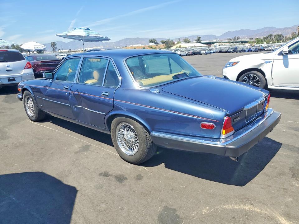 65044296 :رقم المزاد ، SAJAV1347HC461900 vin ، 1987 Jaguar Xj6 مزاد بيع