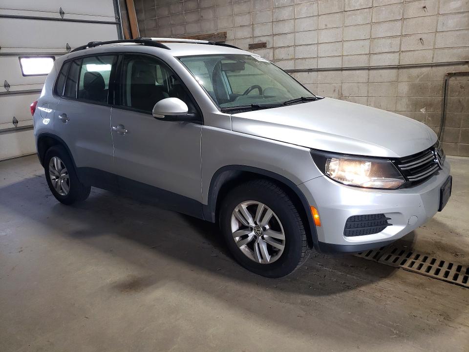 Aukcja sprzedaży 2016 Volkswagen Tiguan, vin: WVGBV7AX0GW604486, numer aukcji: 62905436