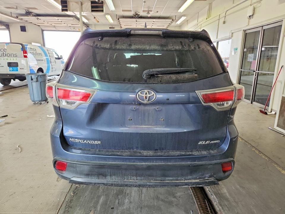 Продаж на аукціоні авто 2014 Toyota Highlander, vin: 5TDJKRFH5ES012097, номер лоту: 63610796