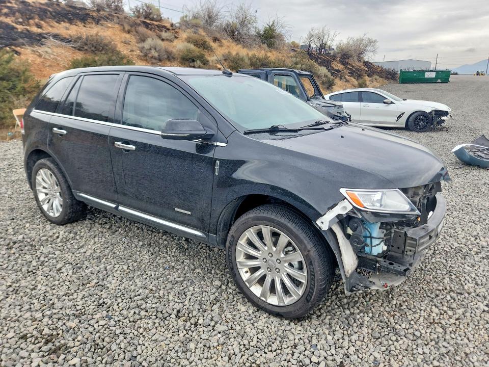 Продажа на аукционе авто 2015 Lincoln Mkx, vin: 2LMDJ6JK0FBL25904, номер лота: 66757886