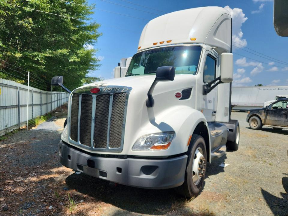 2018 Peterbilt 579 მანქანა იყიდება აუქციონზე, vin: 1XPBA48X9JD478313, აუქციონის ნომერი: 61968106