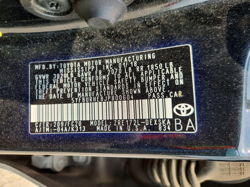 63210316 :رقم المزاد ، 5YFBURHE8JP800604 vin ، 2018 Toyota Corolla مزاد بيع