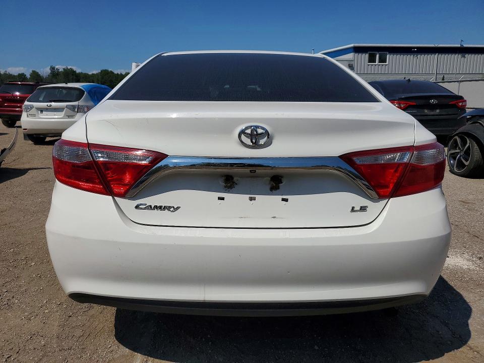 62245346 :رقم المزاد ، 4T1BF1FK9HU793594 vin ، 2017 Toyota Camry مزاد بيع