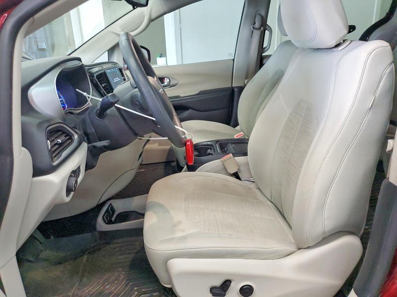 2018 Chrysler Pacifica მანქანა იყიდება აუქციონზე, vin: 2C4RC1H75JR127002, აუქციონის ნომერი: 65117596