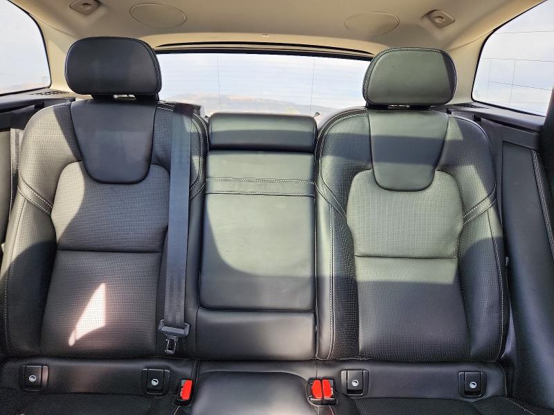 Продажа на аукционе авто 2020 Volvo Xc60, vin: YV4102DL9L1520715, номер лота: 65540276