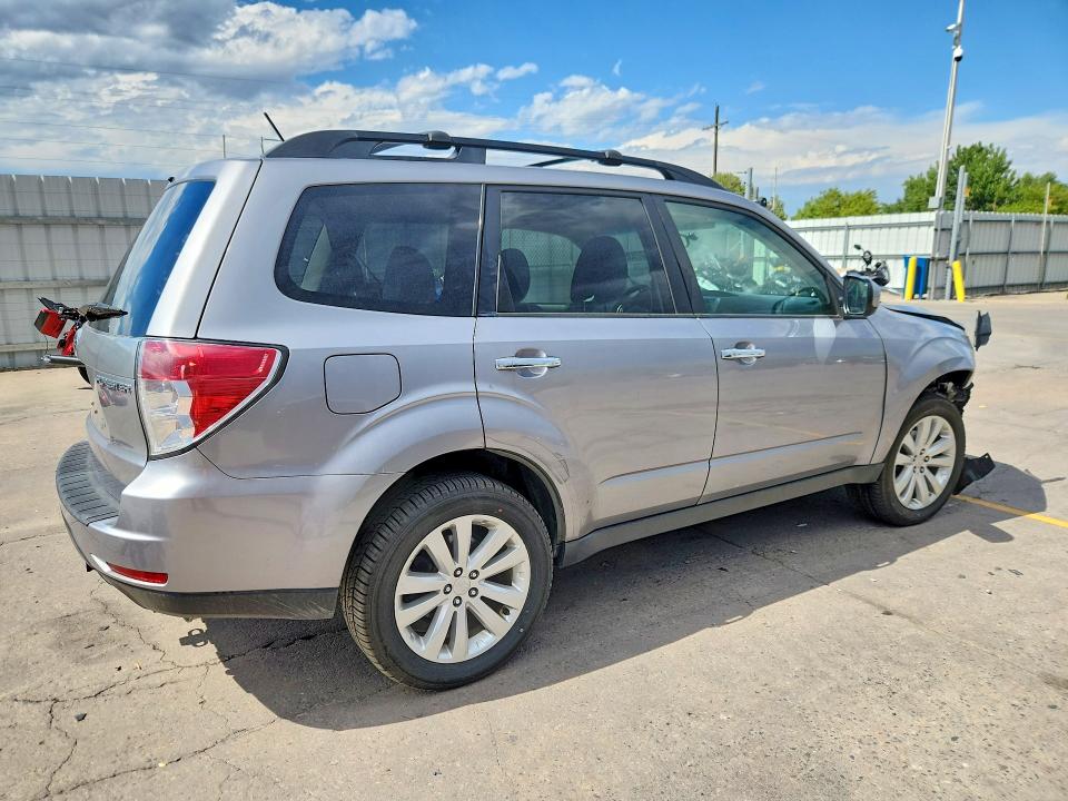 Продажа на аукционе авто 2011 Subaru Forester, vin: JF2SHBDC5BH733331, номер лота: 66577136