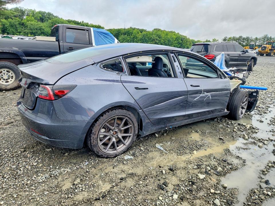 Продажа на аукционе авто 2023 Tesla Model 3, vin: 5YJ3E1EA8PF656383, номер лота: 63324496