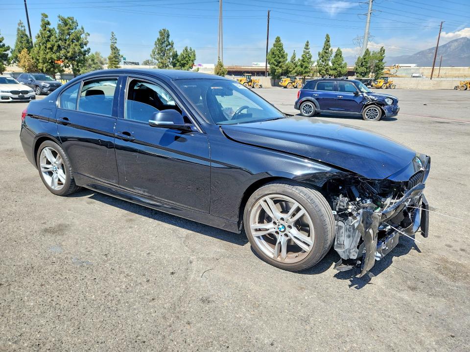 2018 Bmw 330e მანქანა იყიდება აუქციონზე, vin: WBA8E1C55JA762704, აუქციონის ნომერი: 66476156