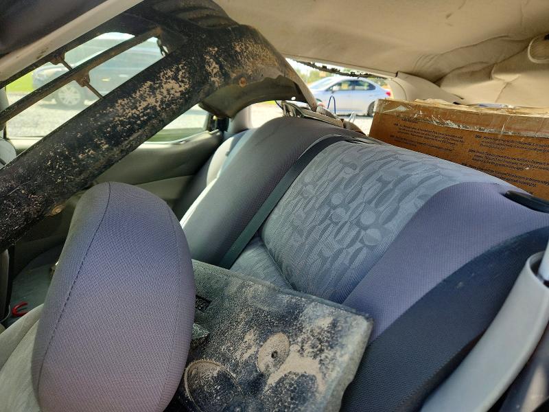 61039906 :رقم المزاد ، 1FAFP36N05W277641 vin ، 2005 Ford Focus مزاد بيع