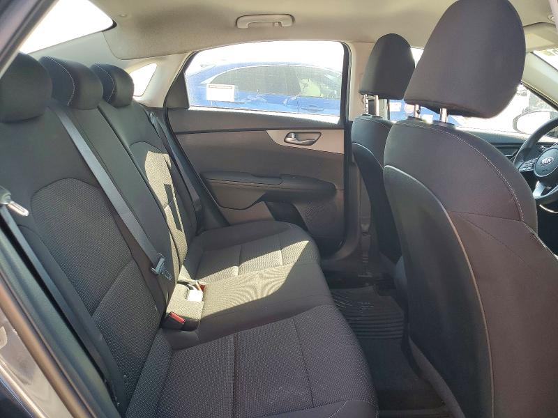 2021 Kia Forte მანქანა იყიდება აუქციონზე, vin: 3KPF24AD4ME306550, აუქციონის ნომერი: 64339486