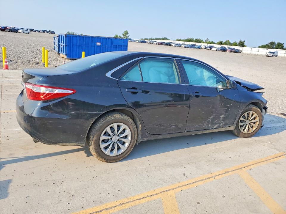 Aukcja sprzedaży 2015 Toyota Camry, vin: 4T4BF1FK6FR513505, numer aukcji: 64696286